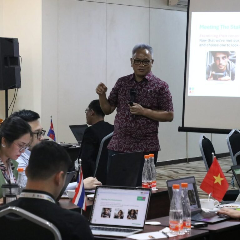 Day of AI Indonesia Memfasilitasi Regional Workshop SEAMEO SEAMOLEC: “Teaching in the Age of AI: From Awareness to Innovation”